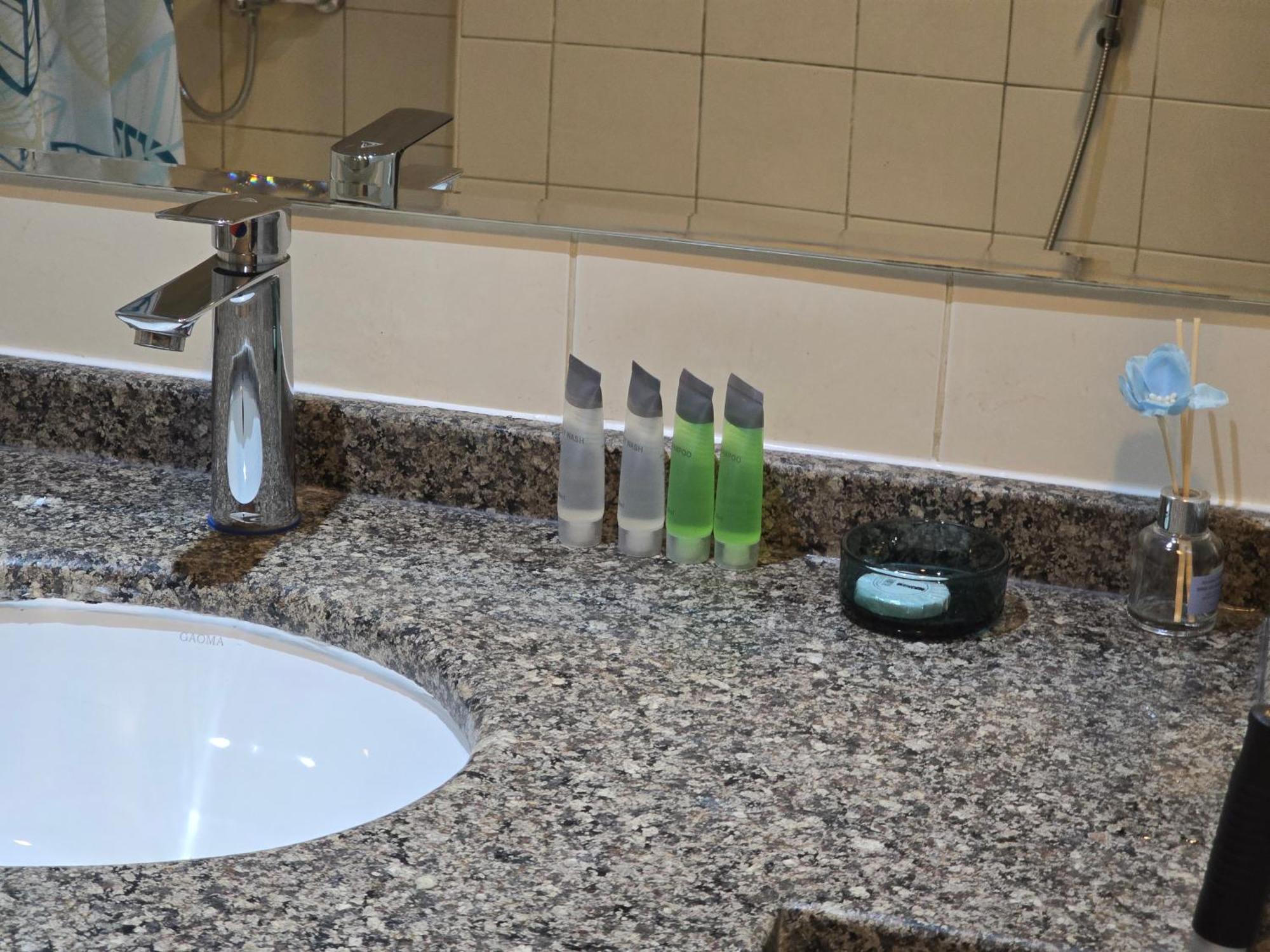 Apartment Marina View Pool View 1br Near Jbr Walk & Dubai